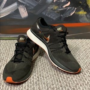 Nike Mens Flight Trainer size 10.5